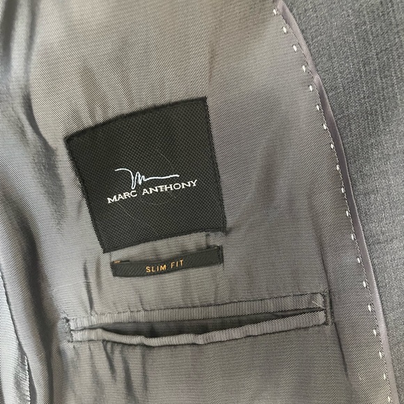 Marc Anthony suit jacket - Picture 8 of 11